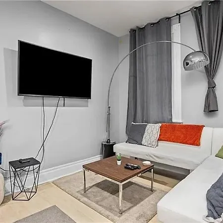 3Bed Perfect Retreat In Pittsburgh - Apt 2
